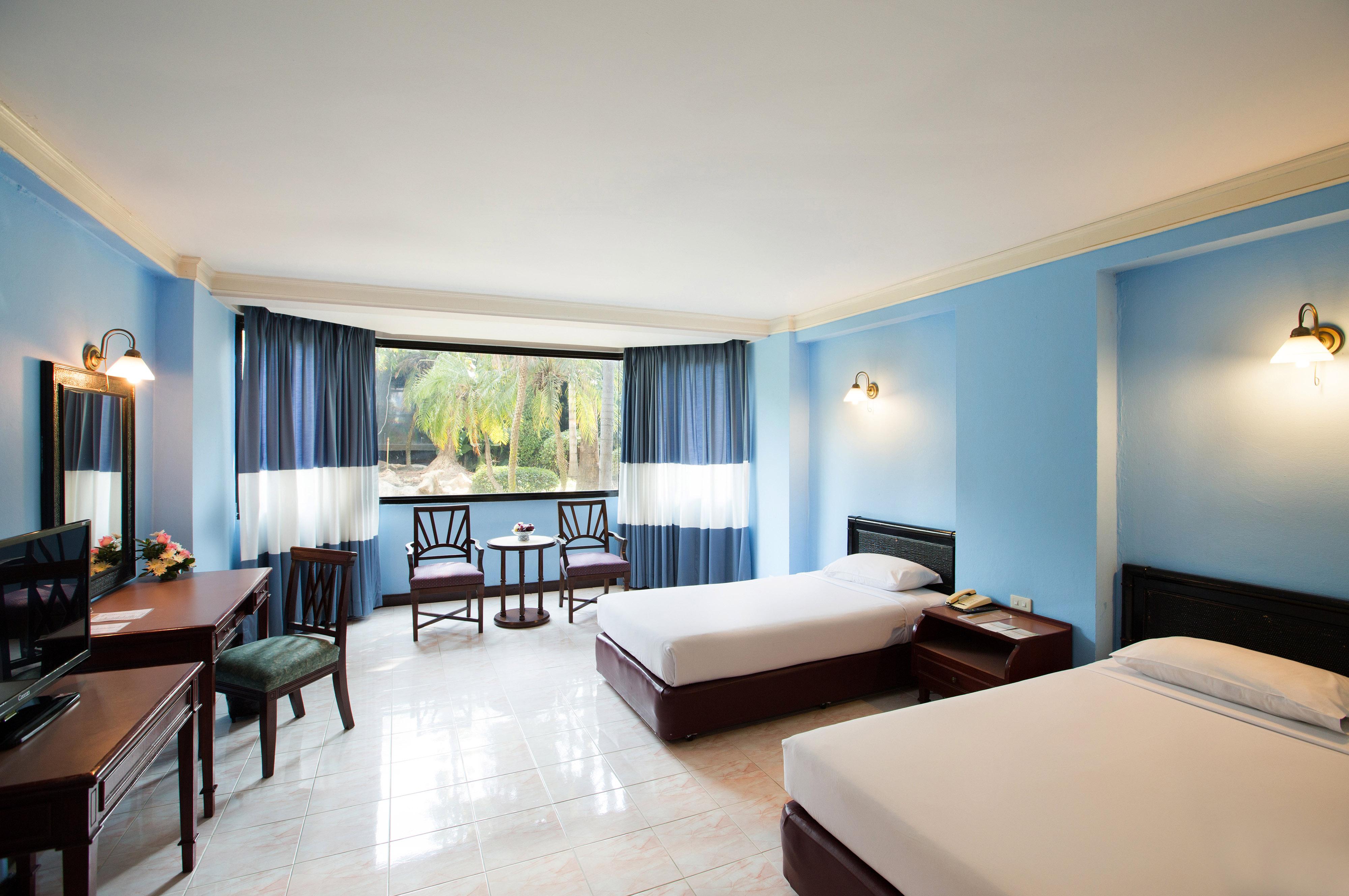 The Imperial Hotel & Convention Centre Phitsanulok Bagian luar foto