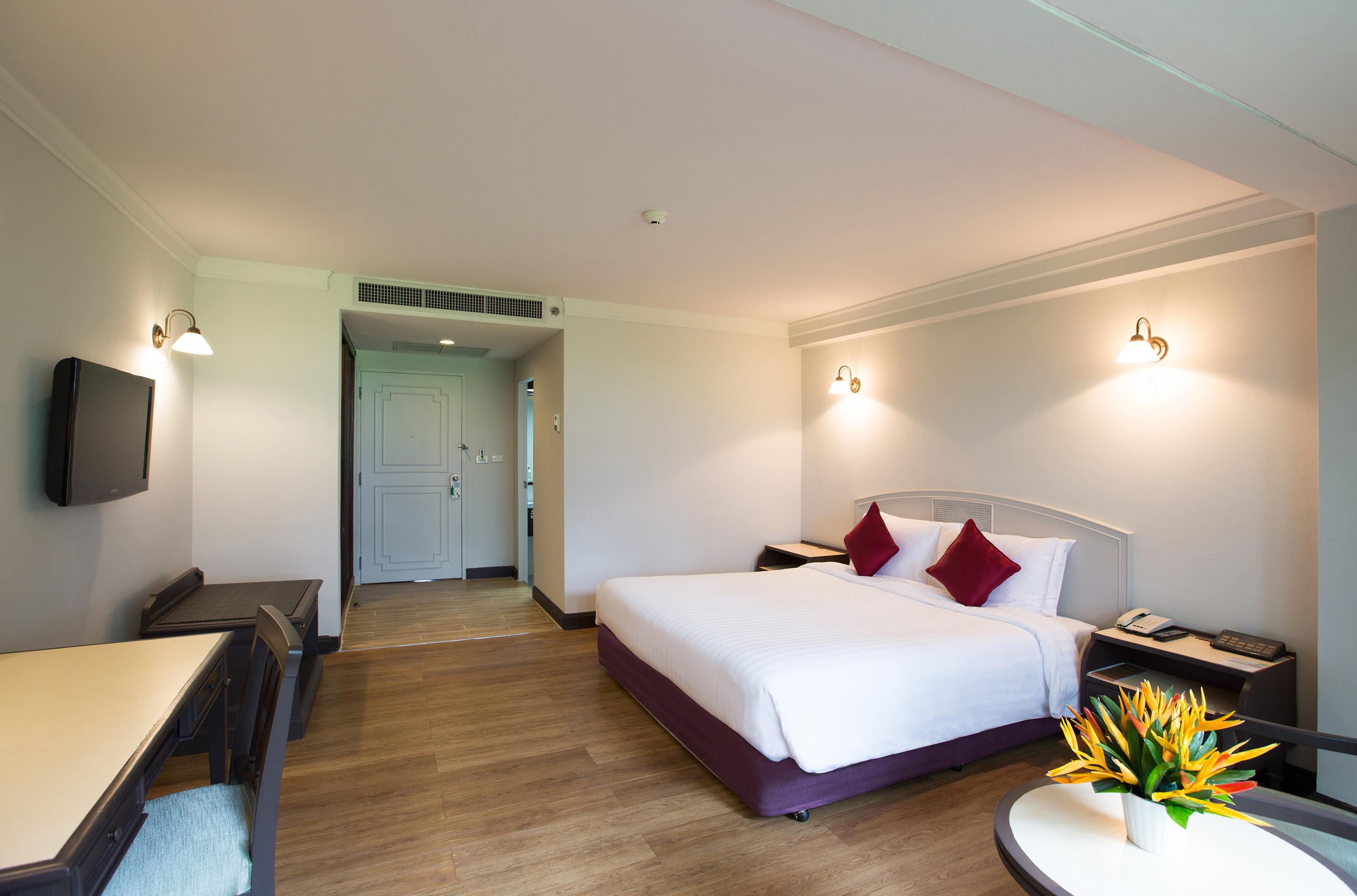 The Imperial Hotel & Convention Centre Phitsanulok Bagian luar foto