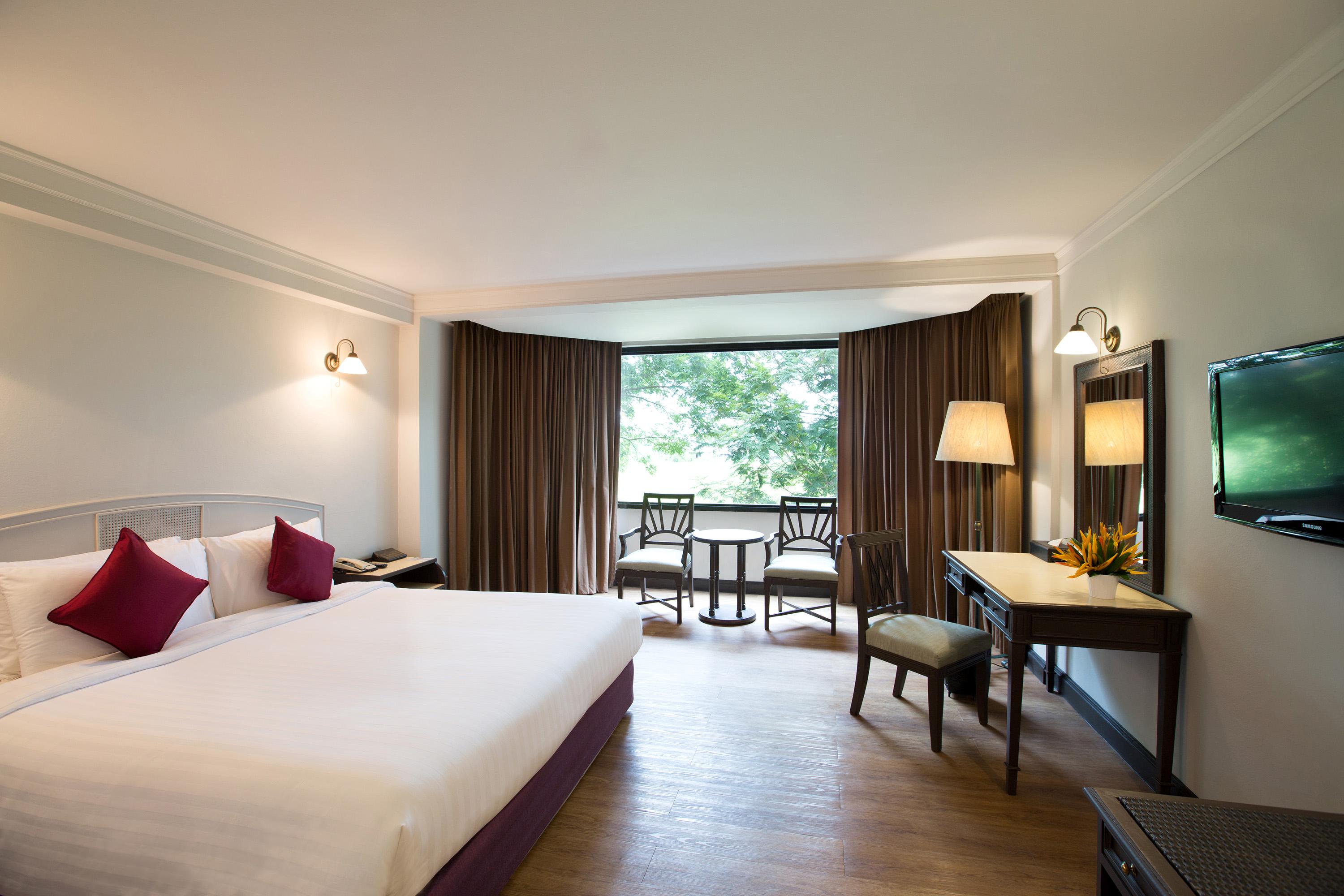 The Imperial Hotel & Convention Centre Phitsanulok Bagian luar foto