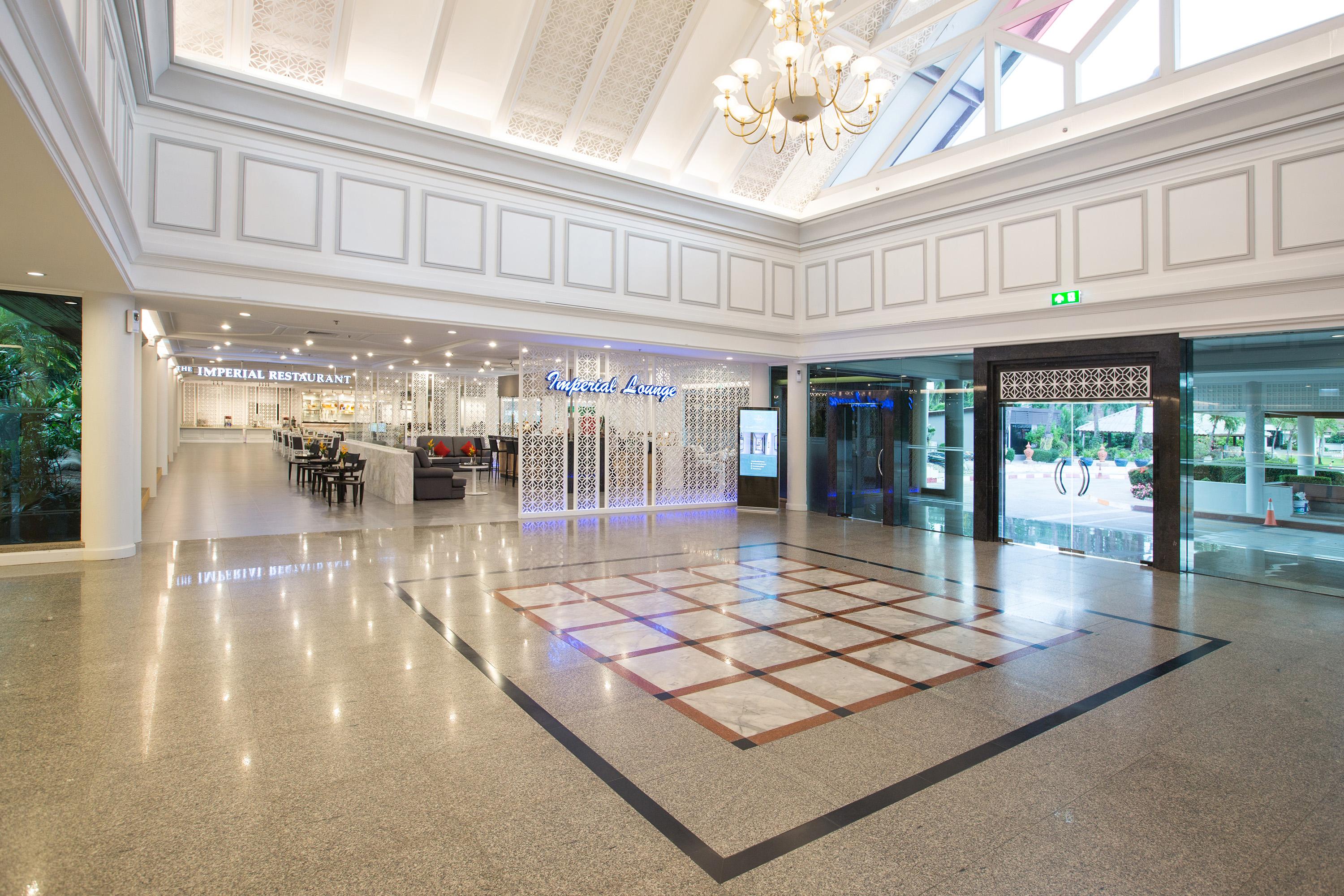 The Imperial Hotel & Convention Centre Phitsanulok Bagian luar foto