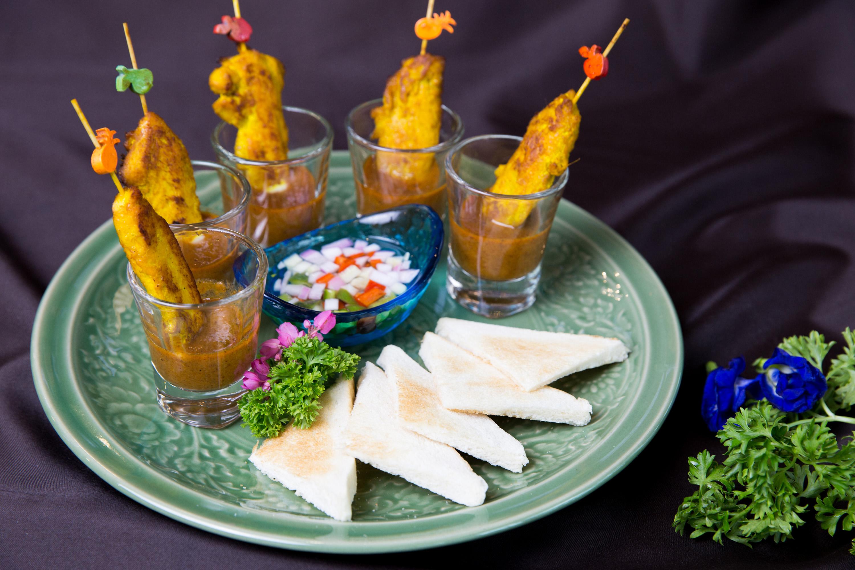 The Imperial Hotel & Convention Centre Phitsanulok Bagian luar foto