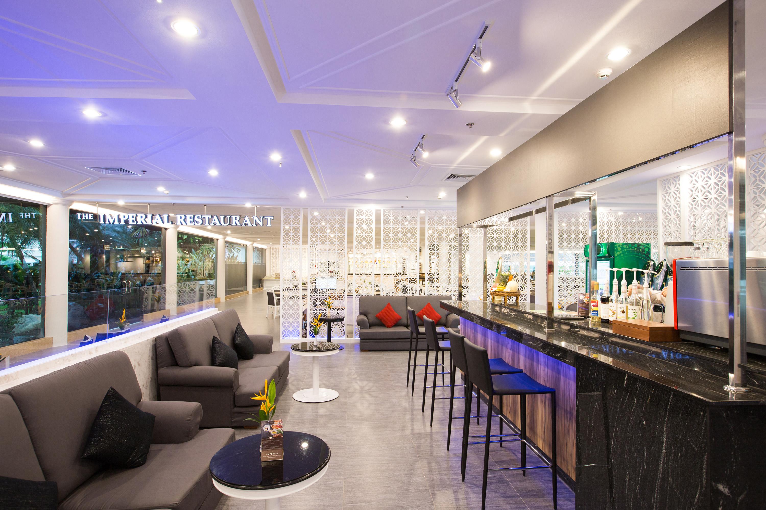 The Imperial Hotel & Convention Centre Phitsanulok Bagian luar foto